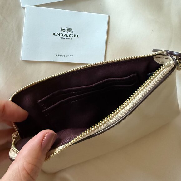 Coach Patent Leather Small Wristlet Wallet Beechwood Champagne Ivory - Picture 5 of 8